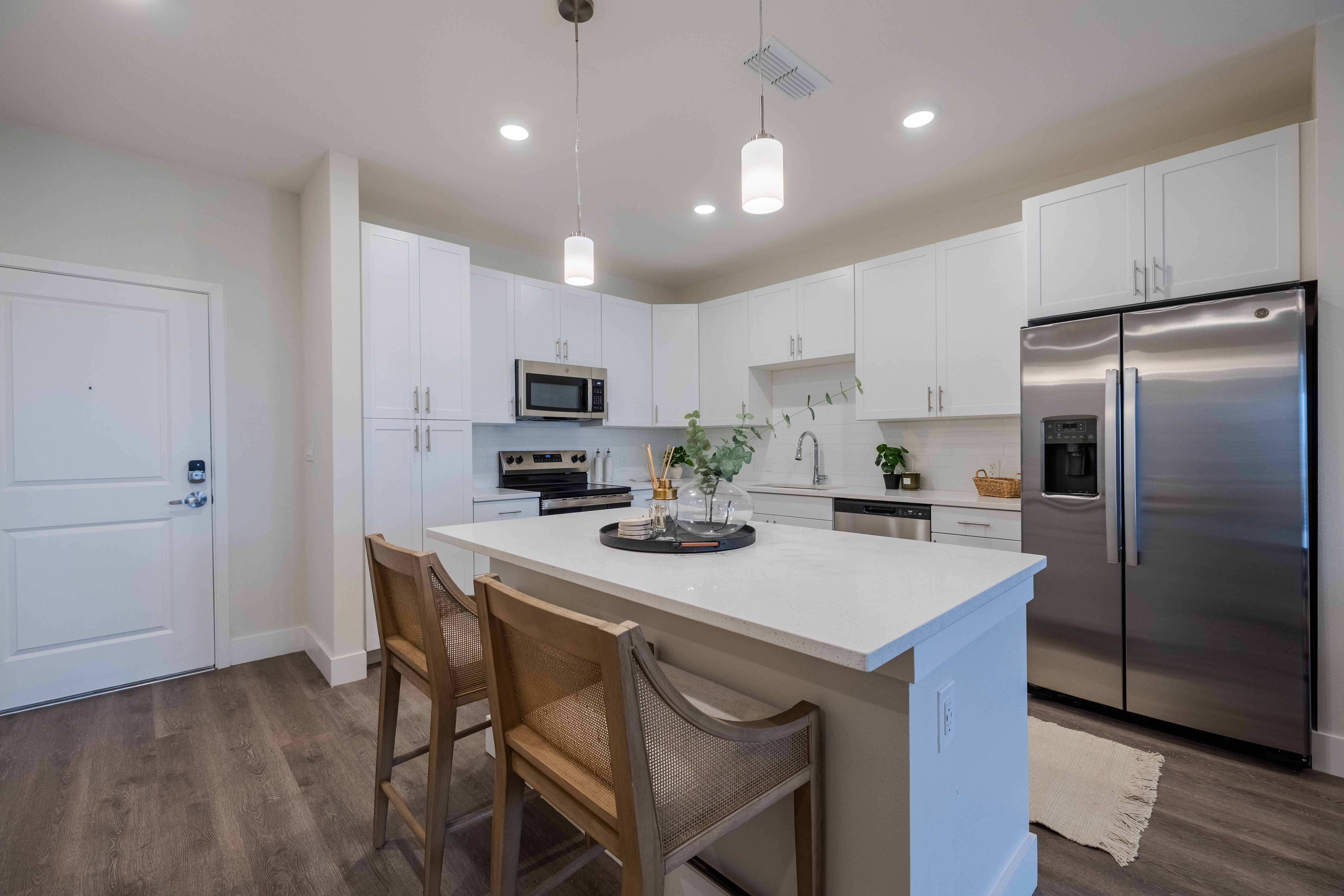 Apartments Near Rocket Park Image 3